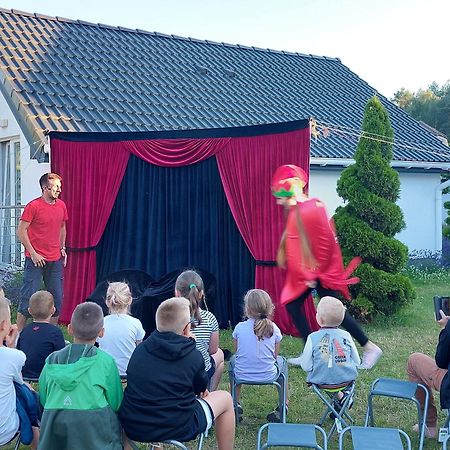 Osrodek Wypoczynkowy Slonce Bobolin Hotell Dąbki Eksteriør bilde